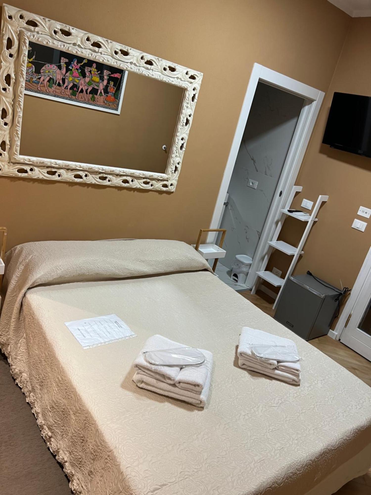 Villa Castello Only Room 利莫内-苏尔加达 外观 照片